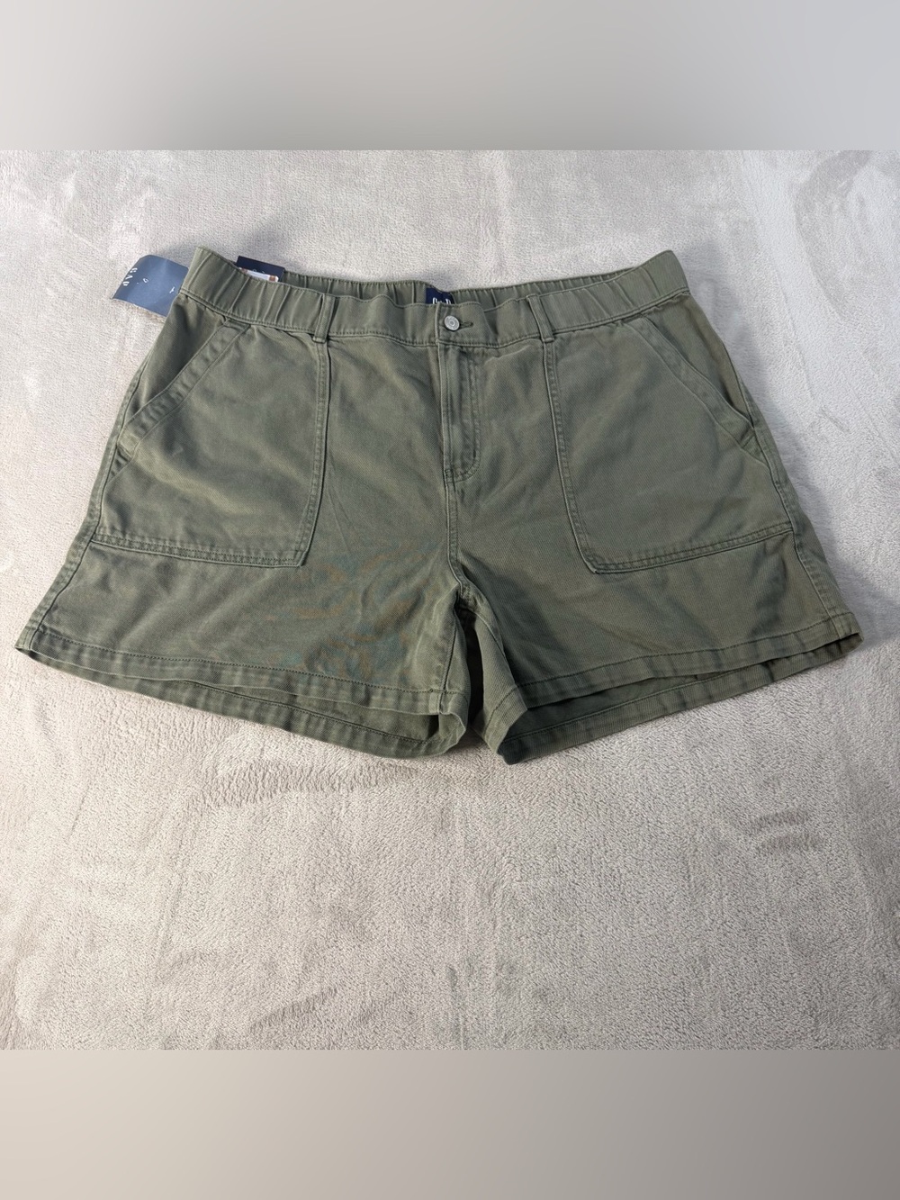 Gap Women's Patch Pockets Elastic Waist Twill Shorts, Green, Size XXL